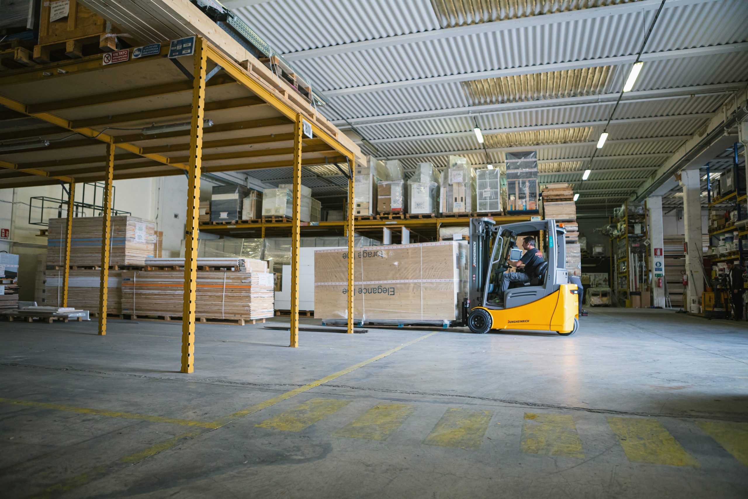 logistica manaly