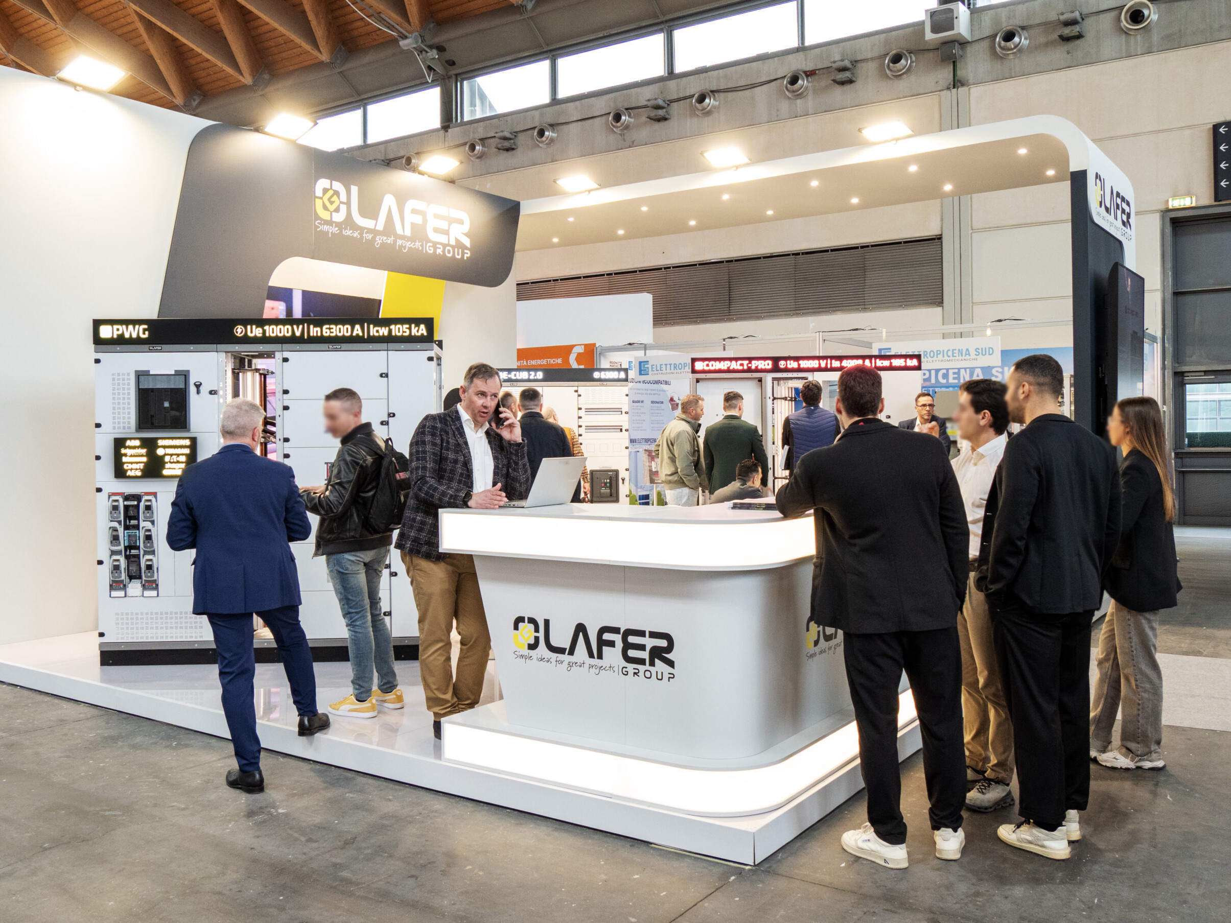 lafer stand firistico